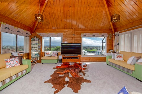 38 McCahill Views, Botany Downs, Auckland