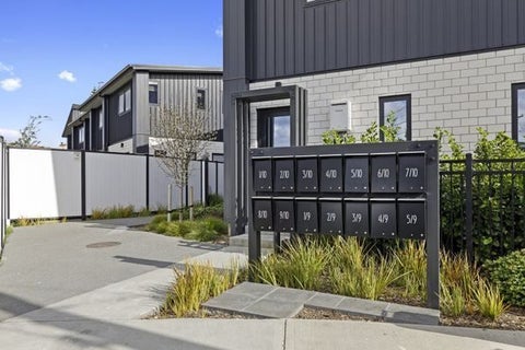 8/10 Avery Grove, Boulcott, Lower Hutt