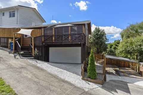 2/46 Chippendale Crescent, Birkdale, Auckland