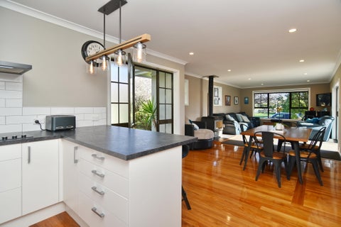 2 Larch Place, Casebrook, Christchurch