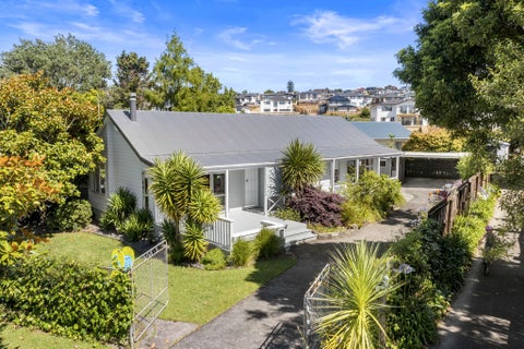11 Macrocarpa Place, Ranui, Auckland