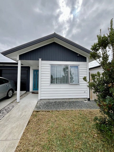 16 Whareatua Avenue, Takanini, Auckland