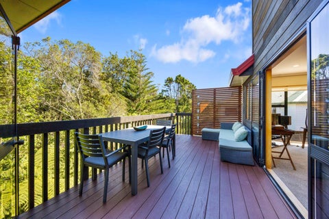 2/27 Appleyard Crescent, Meadowbank, Auckland