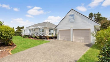 5 Barton Place, Orewa, Orewa