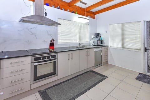 1/5 Warwick Avenue, Papatoetoe, Auckland