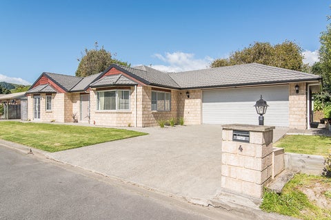 4 Cabernet Close, Paraparaumu