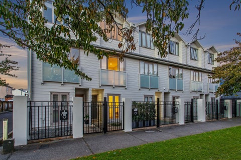 5/0 Haverstock Road, Sandringham, Auckland