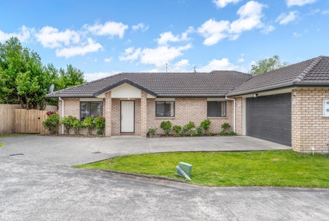 12 Cade Place, Weymouth, Auckland