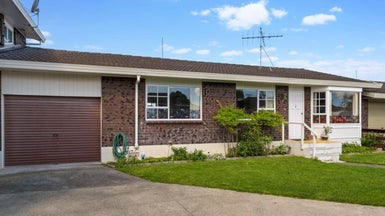 21B Riverside Road, Orewa, Orewa