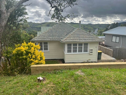 12 Rautawhiri Road, Helensville, Helensville
