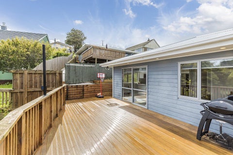 17 Gloucester Street, Cannons Creek, Porirua