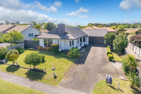 32 Discovery Drive, Flagstaff, Hamilton