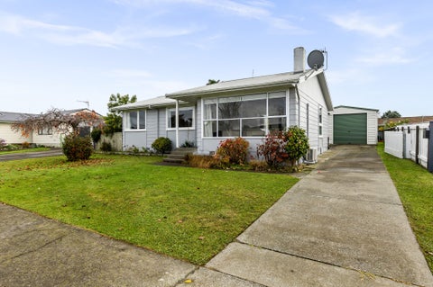 32 Skerrett Crescent, Tamatea, Napier