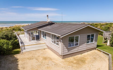 49 Blue Pacific Parade, Riversdale Beach