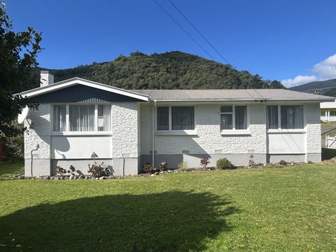 14 Wairau Road, Picton, Picton