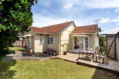 74 Clarence Road, Northcote Point, Auckland