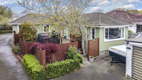1/204 Greers Road, Bryndwr, Christchurch