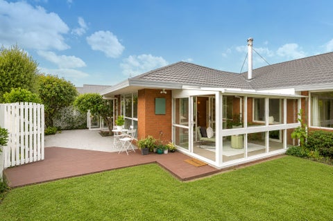 9 Thoresby Mews, Avonhead, Christchurch