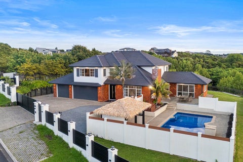 31 Regis Lane, Flat Bush, Auckland