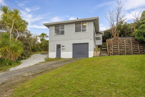 16 Tyrone Grove, Wainuiomata, Lower Hutt