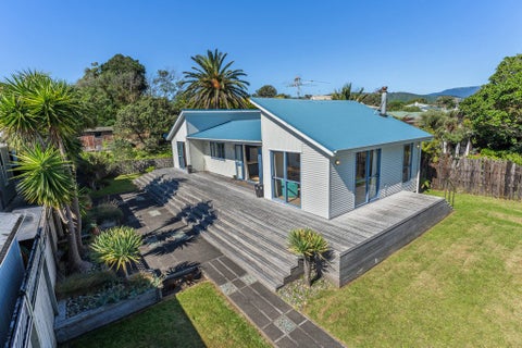 17 Hona Street, Waikanae Beach, Waikanae