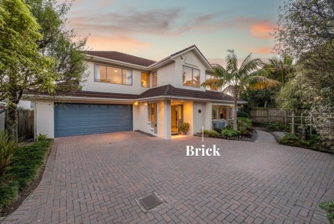 2/9 Belgate Place, Somerville, Manukau