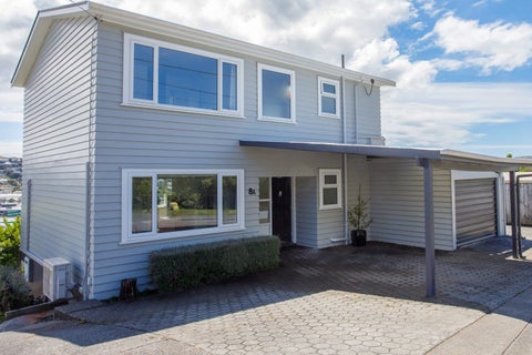 8A Sheridan Terrace, Johnsonville, Wellington