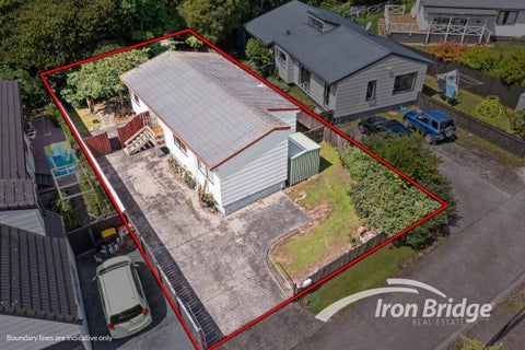 75 Meadowvale Rise, Titirangi, Auckland