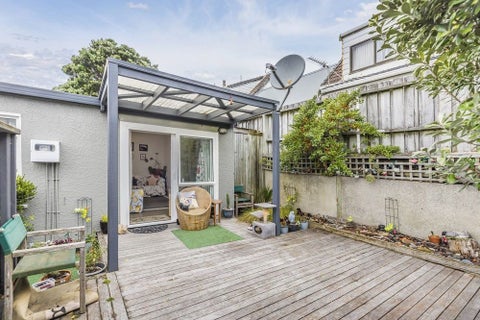 101 Apu Crescent, Lyall Bay, Wellington