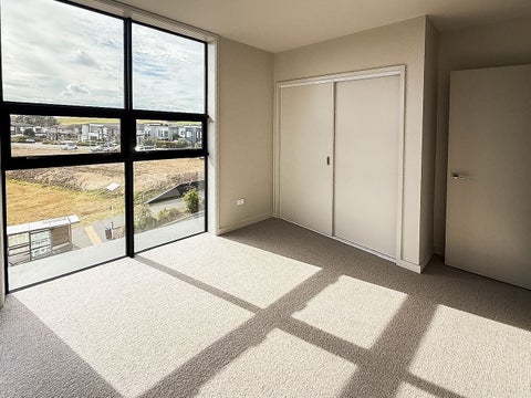 301/84B Te Oneroa Way, Long Bay, Auckland