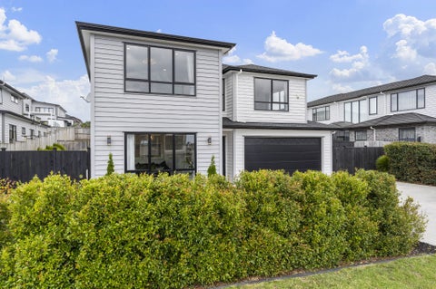 12 Whawhaki Road, Beachlands, Auckland