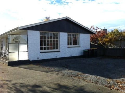 2/400 Memorial Avenue, Burnside, Christchurch