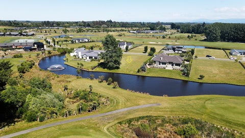 18 Mapleham Drive, Pegasus, Pegasus