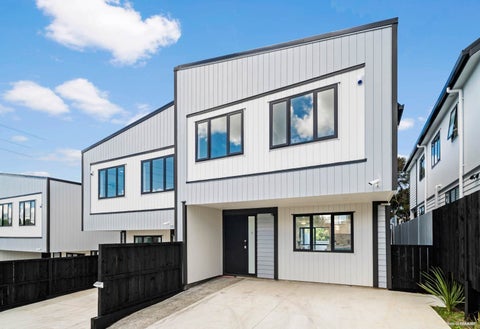 7 Liban Place, Massey, Auckland