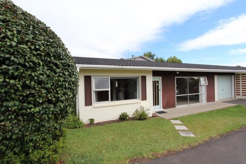 81 Tuhikaramea Road, Dinsdale, Hamilton