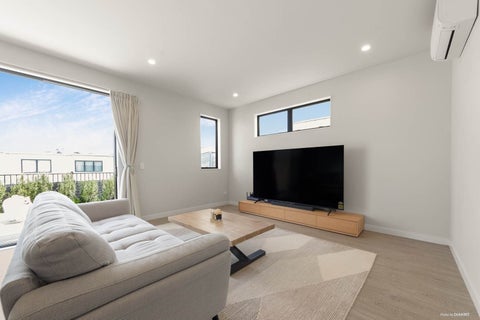 12 Porowha Road, Westgate, Auckland