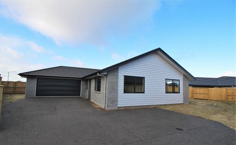 7 Kowaro Street, Rototuna North, Hamilton