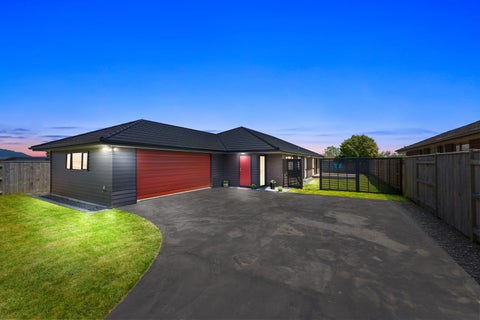 6 Pohatu Lane, Otaki