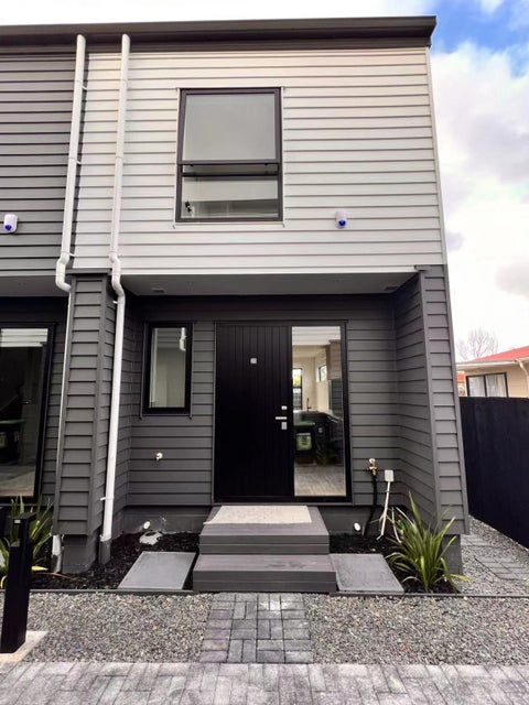 14/3 Cape Road, Māngere, Auckland