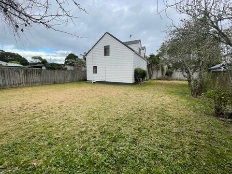 48 Merton Road, Saint Johns, Auckland