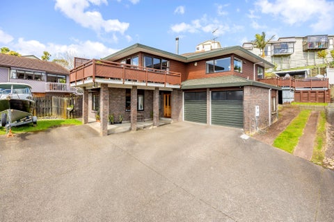 8 Beckett Way, Mount Roskill, Auckland