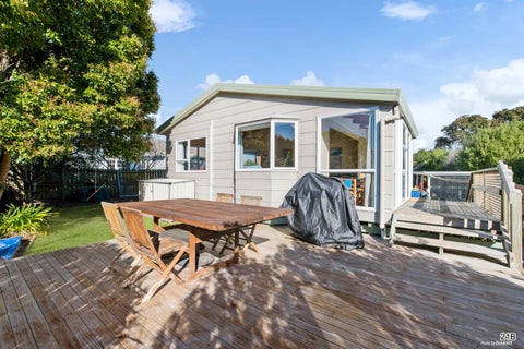 21 Walton Street, Red Beach, Red Beach