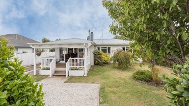 5 Warren Kelly Street, Richmond