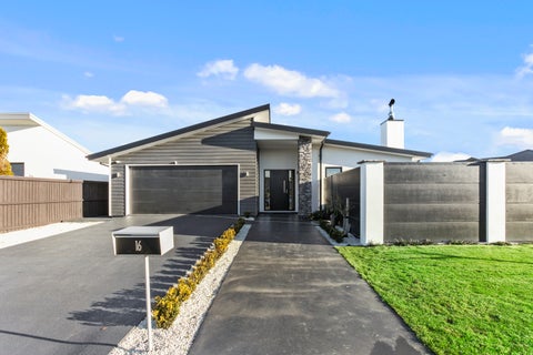 16 Little Oaks Drive, Yaldhurst, Christchurch