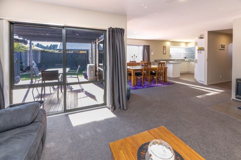 9A Bunting Place, Woodend, Woodend