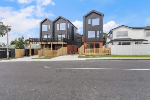 10C Neilon Place, Northcross, Auckland