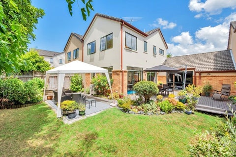 34 Villanova Place, Albany, Auckland