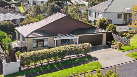 5 Ponderosa Drive, Oteha, Auckland