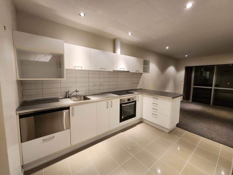 5C/60 Masons Road, Oteha, Auckland