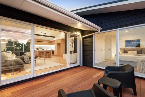358 Glenfield Road, Glenfield, Auckland